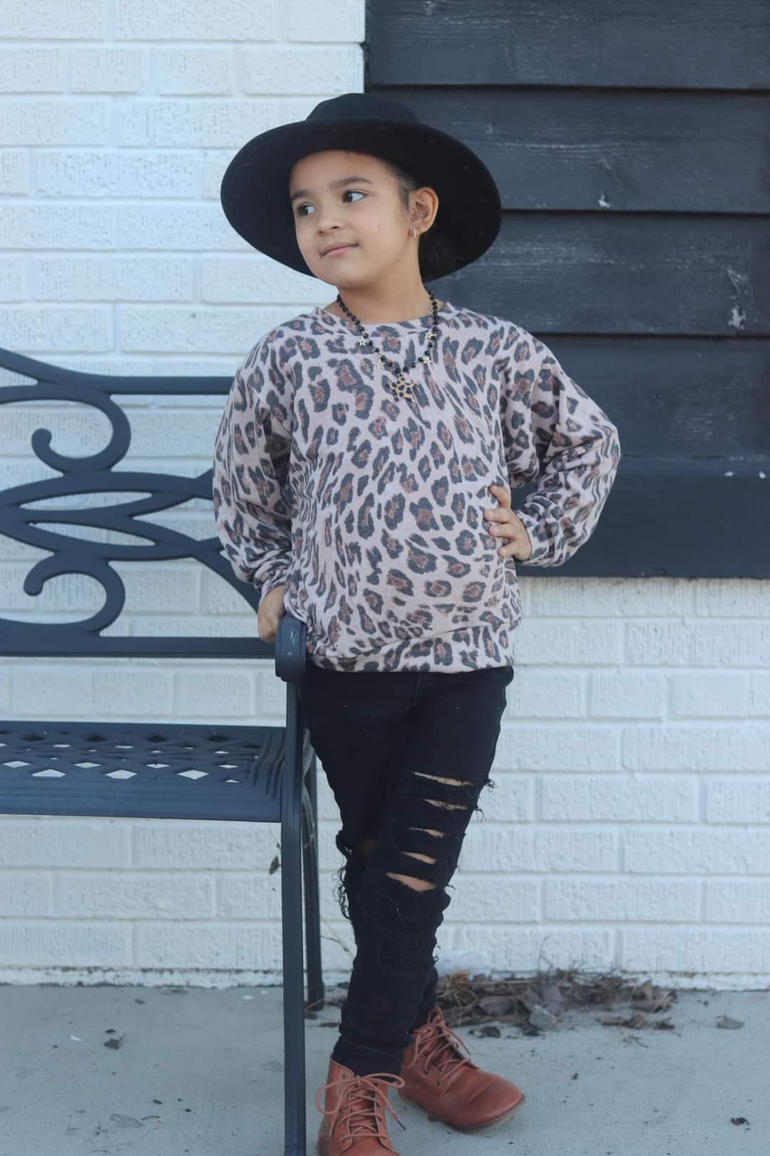 Lounge Sweatshirts Animal print with Screen