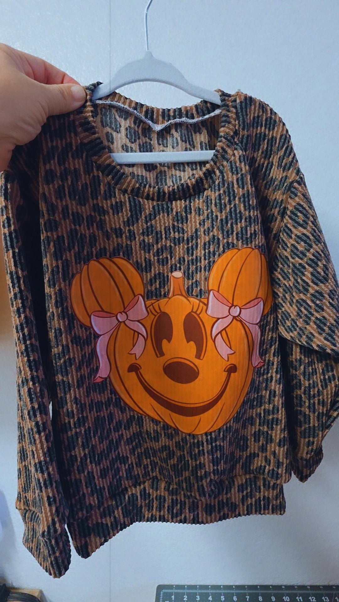 Lounge Sweatshirts Animal print with  Screen